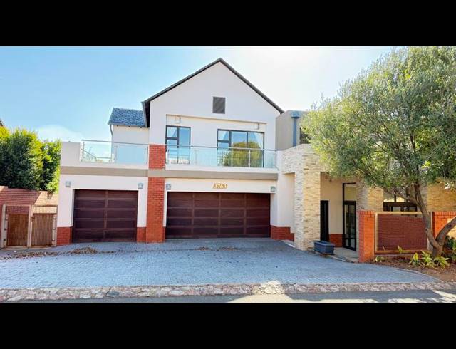 5 BEDROOM HOUSE FOR SALE IN WATERFALL COUNTRY VILLAGE